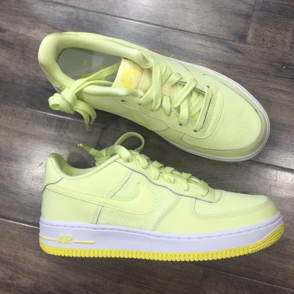 NIKE AIR FORCE 1 LV8 (GS) citron tiny/yellow - Picture 13 of 16